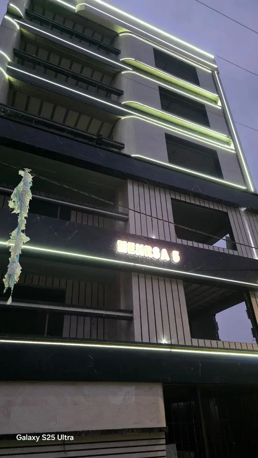 آپارتمان ۲۱۰ متر۳ خوابه خ شهید زارع ویو بام سبز|فروش آپارتمان|ماسال, |دیوار