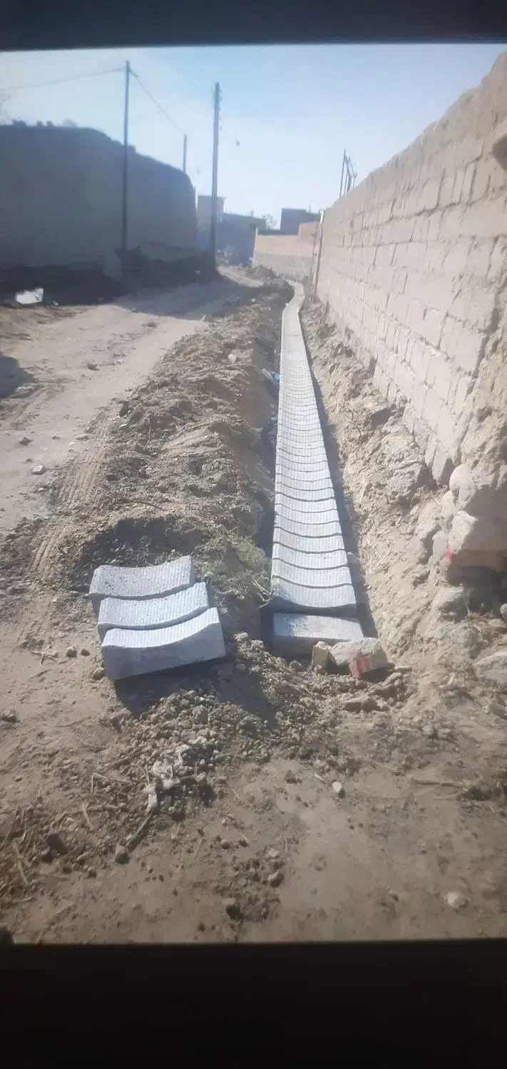 آبرو و بتن پلاک و جدول در ارومیه هستیم|خدمات پیشه و مهارت|سلماس, |دیوار