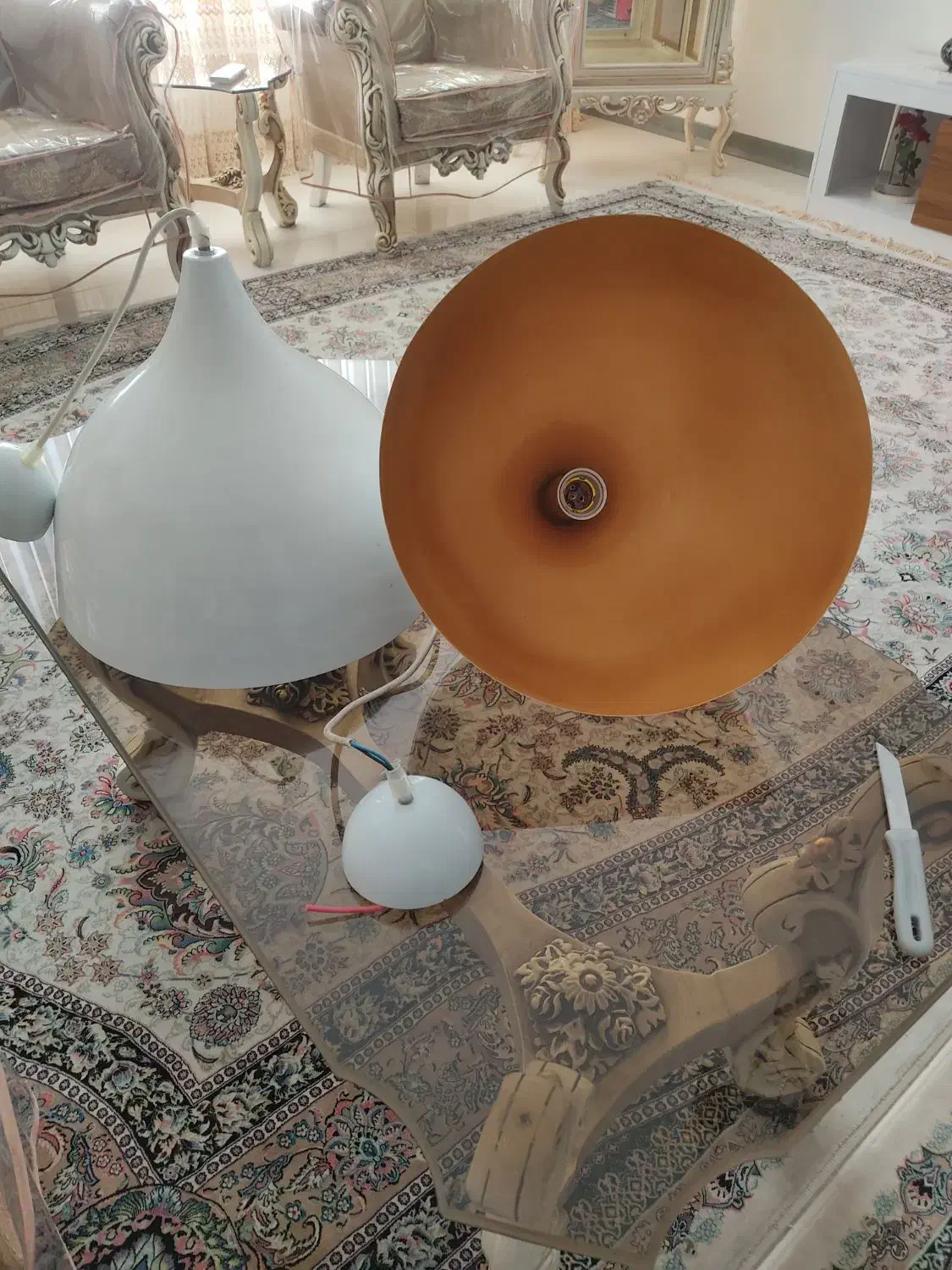 لوستر آویزکلاهی بزرگ تک لامب|لوستر و چراغ آویز|مشهد, الهیه|دیوار