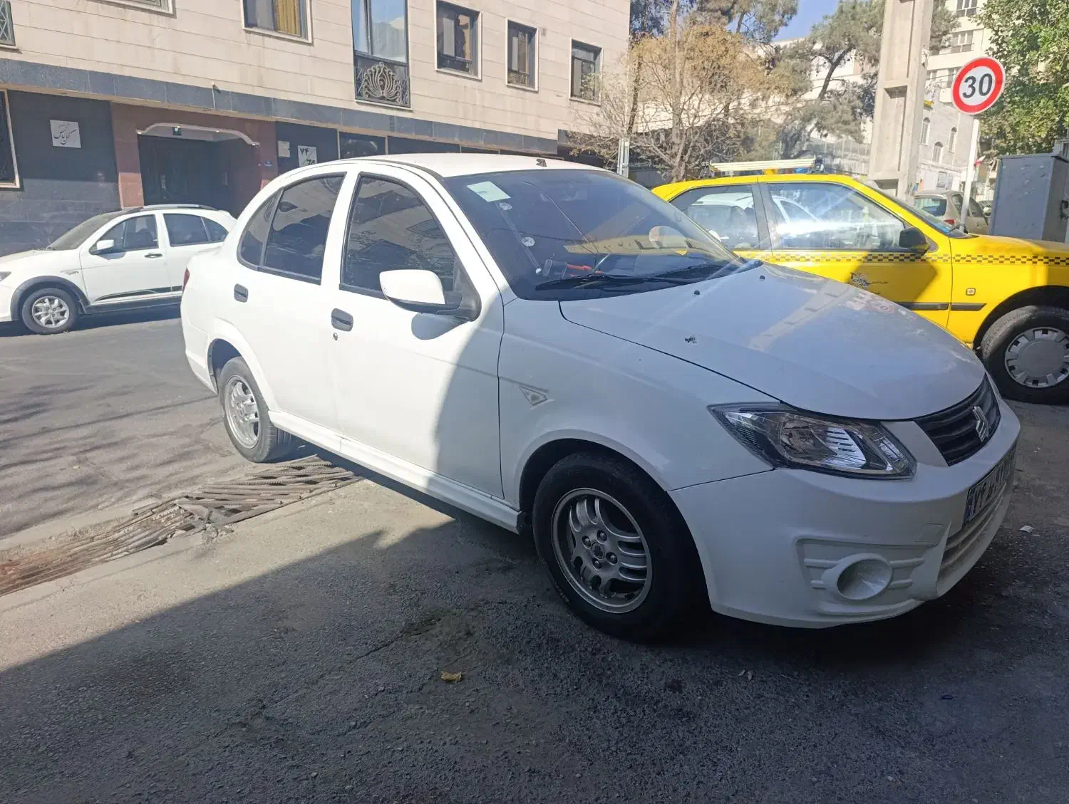 ساینا مدل1397 تک برگ سند|خودرو سواری و وانت|تهران, تهرانپارس غربی|دیوار