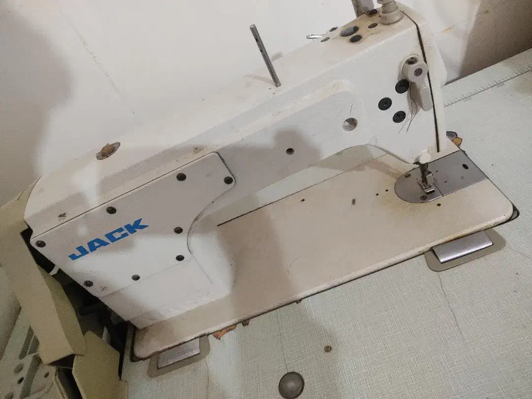 چرخ خیاطی|چرخ خیاطی و ریسندگی|سراوان, |دیوار