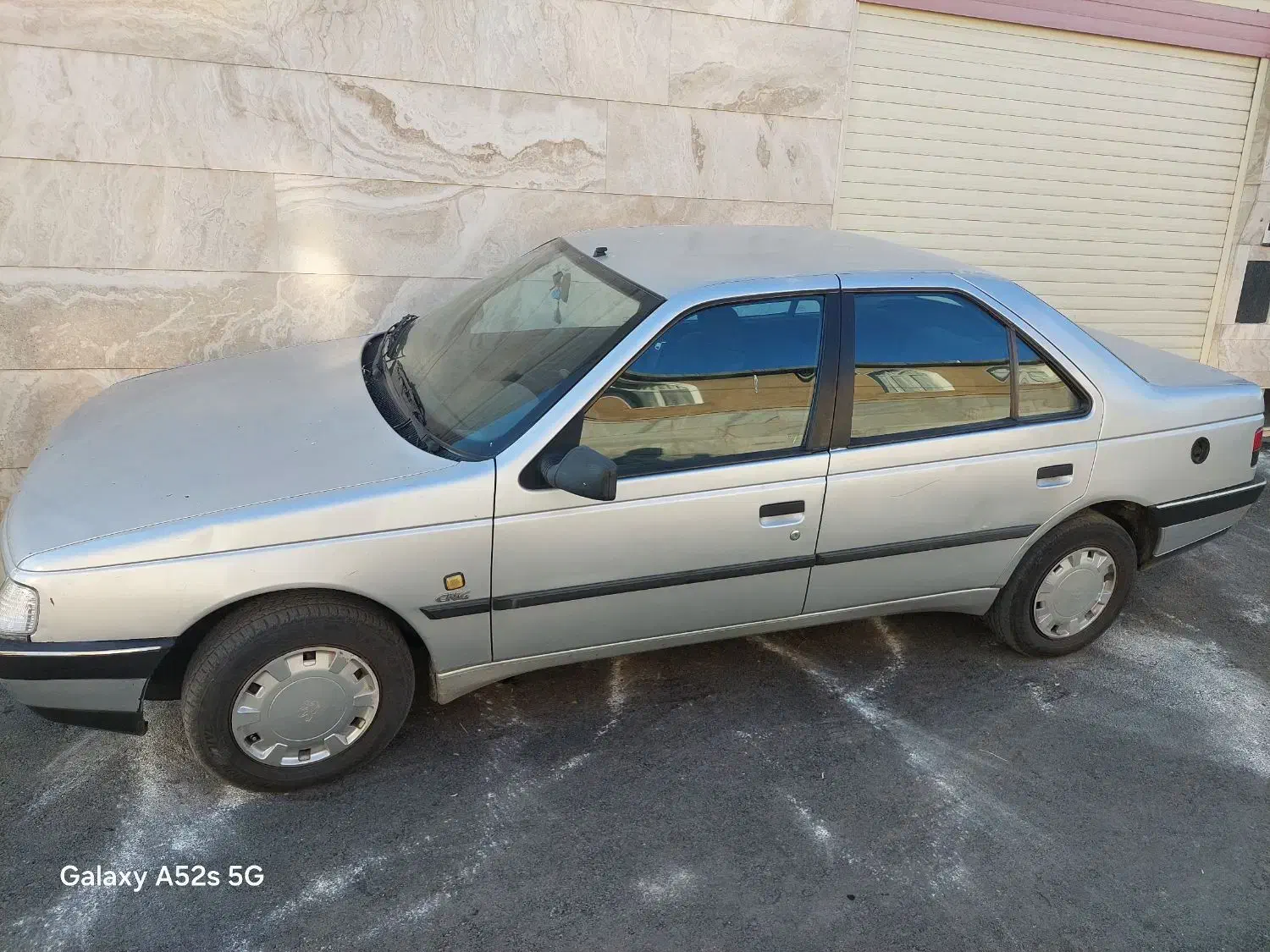 پژو ۴۰۵ دوگانه کارخانه مدل ۸۸|خودرو سواری و وانت|قروه, |دیوار