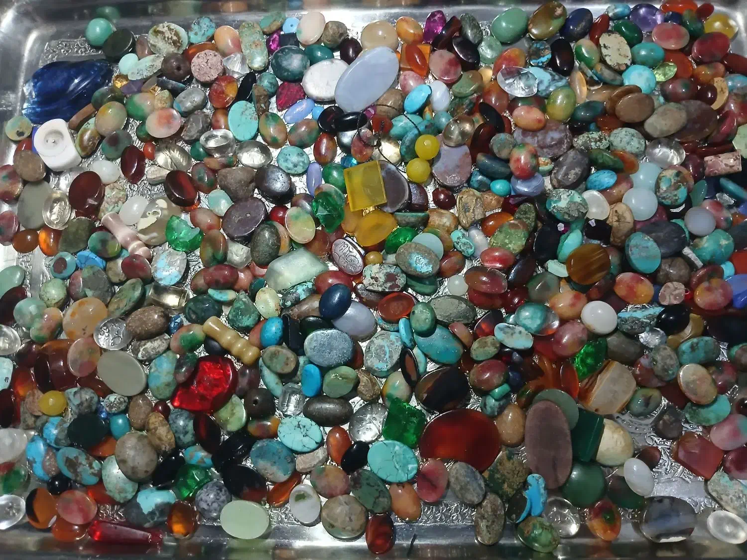 بالای ۴۰۰ عدد جواهر لوکس|جواهرات|میانه, |دیوار