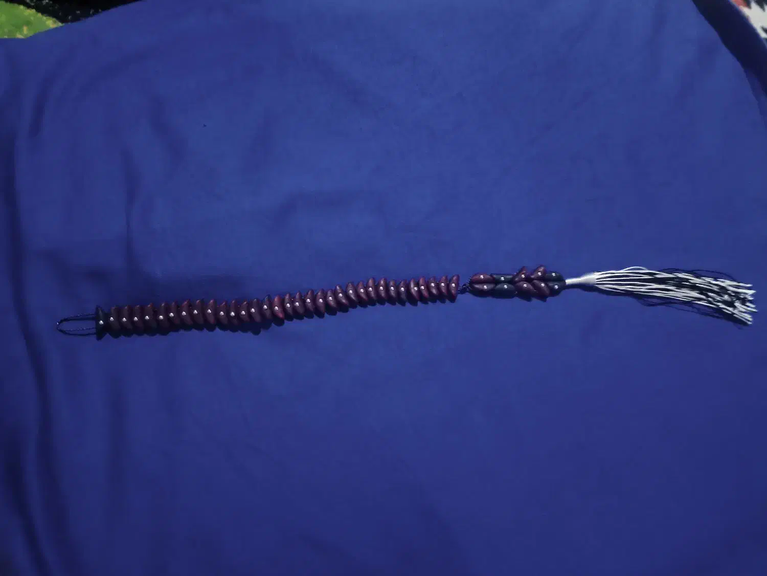 تسبیح هسته خرما|کلکسیون اشیاء عتیقه|رشت, معلولین|دیوار