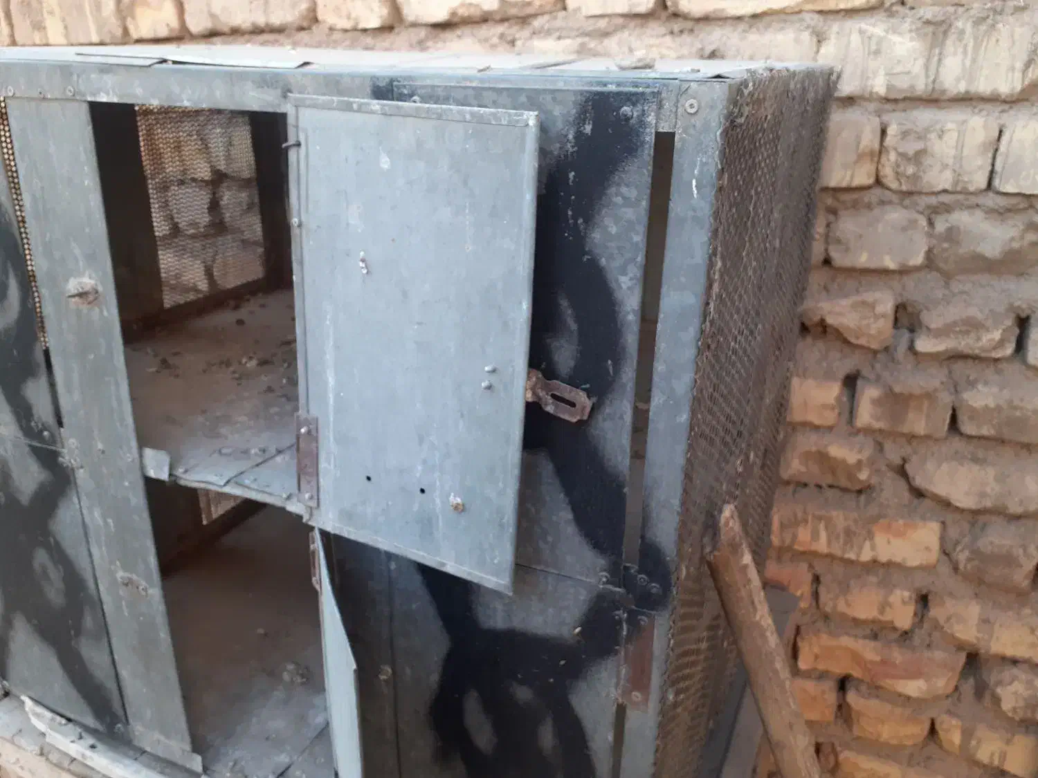 قفس کفتر|لوازم جانبی حیوانات|مبارکه, |دیوار