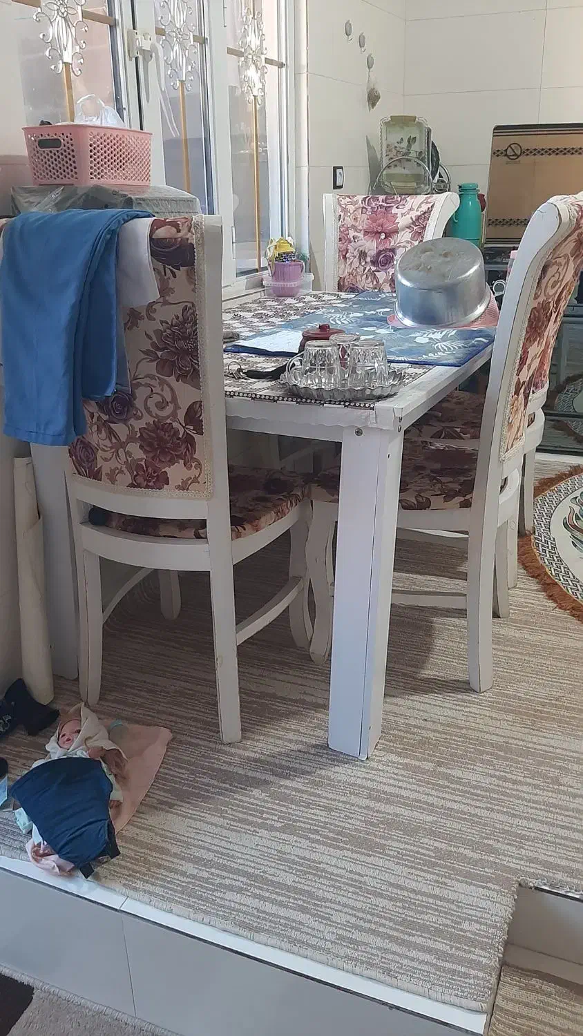 میز غذا خوری|میز و صندلی غذاخوری|ایلام, |دیوار