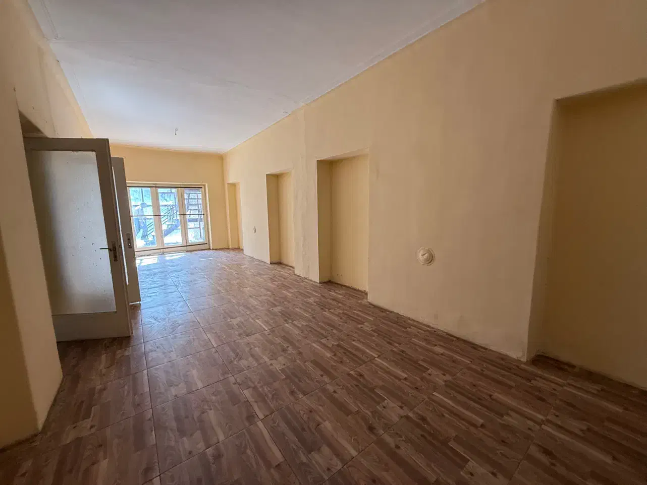 ۳۹۰ متر کلنگی در ۲ طبقه شمالی|فروش زمین و ملک کلنگی|تهران, سنائی|دیوار