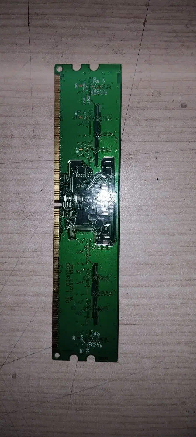 رم کامپیوتر ۱ گیگ DDR2|قطعات و لوازم جانبی رایانه|نظرآباد, نظرآباد|دیوار