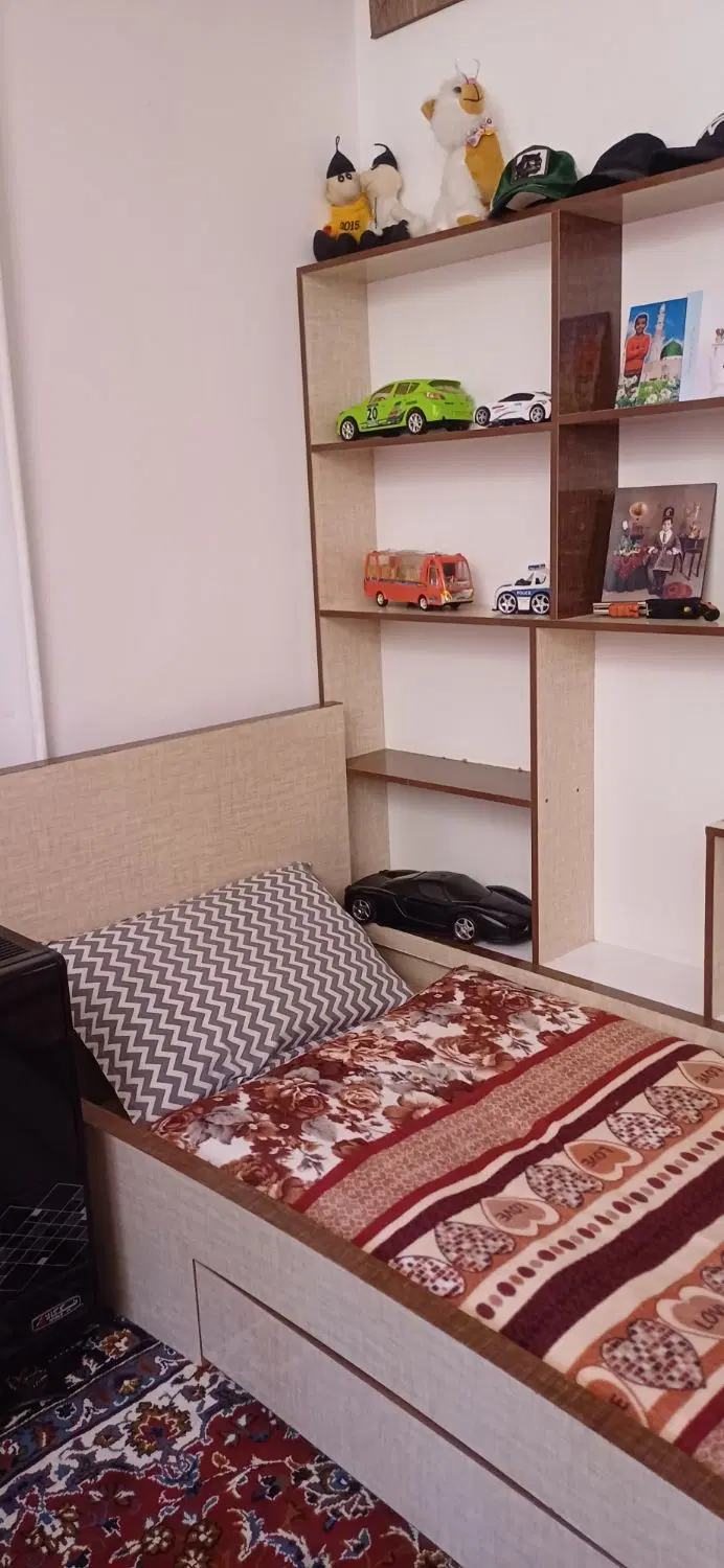 تخت|تخت و سرویس خواب|بیرجند, |دیوار