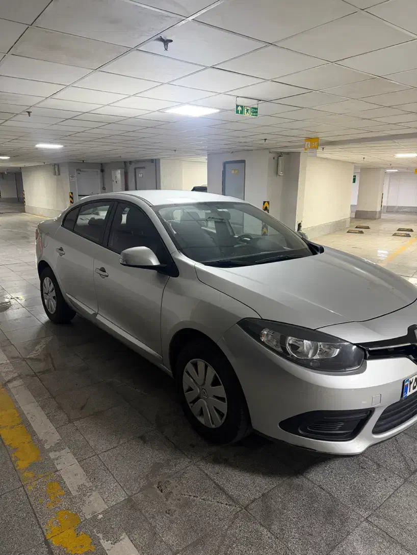 رنو فلوئنس2016 کم کارکرد مشابه نو|خودرو سواری و وانت|تهران, شهرک چیتگر|دیوار