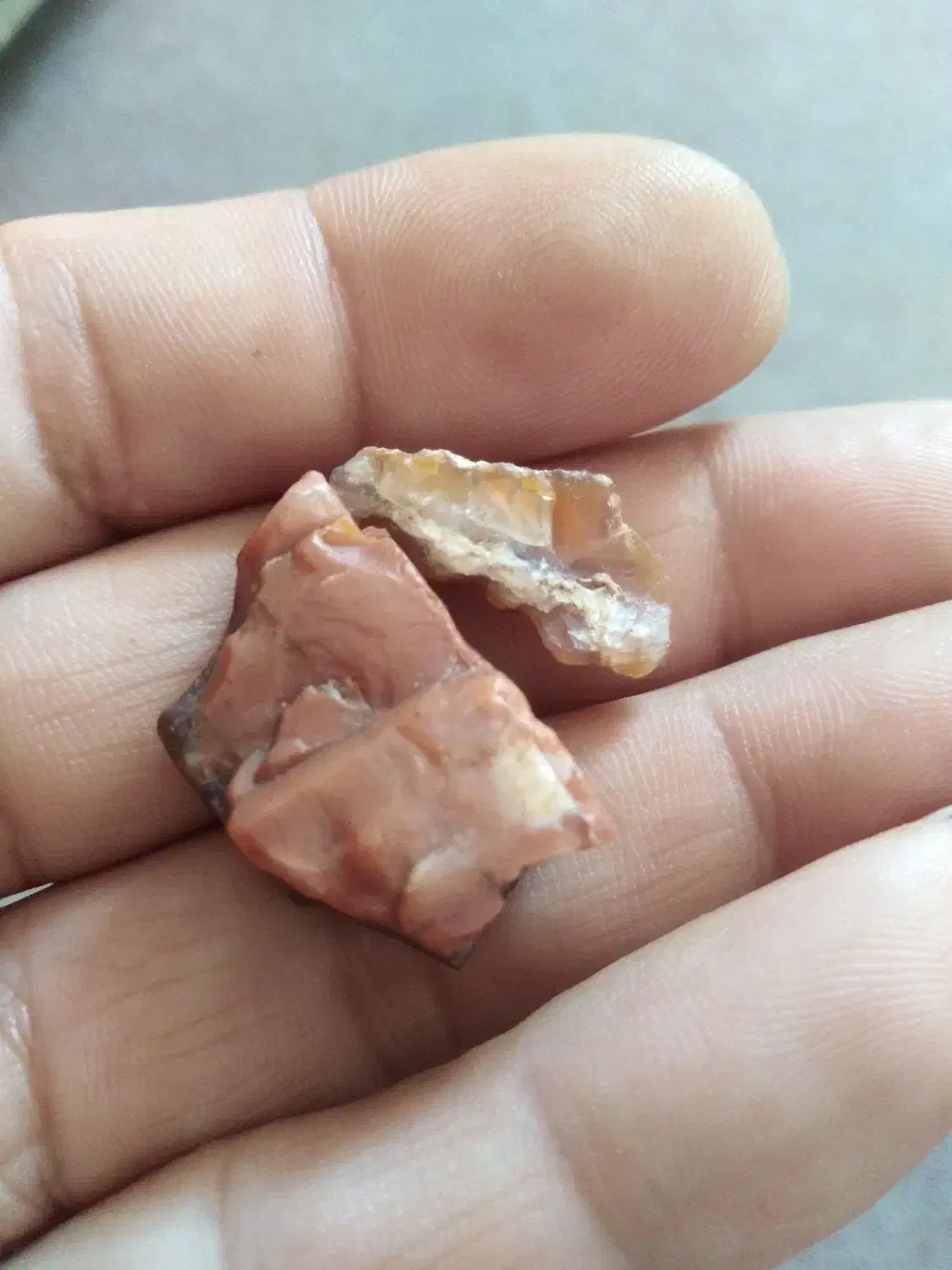 سنگهای قیمتی وبا ارزش|کلکسیون اشیاء عتیقه|ساوه, |دیوار