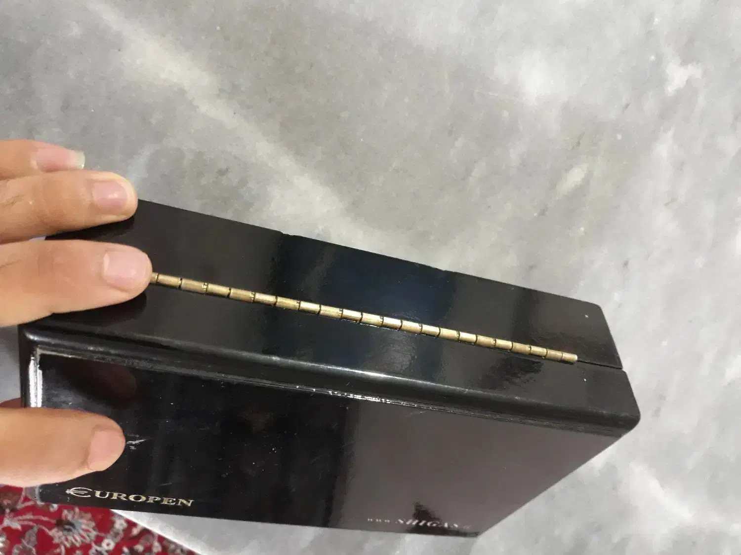 تعداد۱۹عددانگشترهمراه جعبه|بدلیجات|کلاله, |دیوار