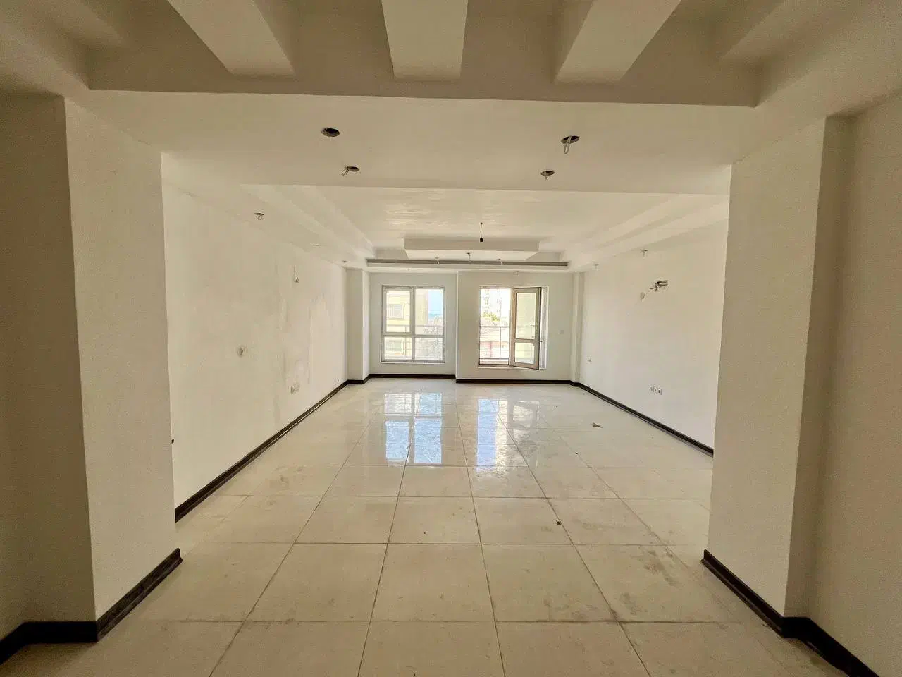 اپارتمان ساحلی سنددار /پارکینگ سندی/دید به دریا|فروش آپارتمان|فریدونکنار, |دیوار