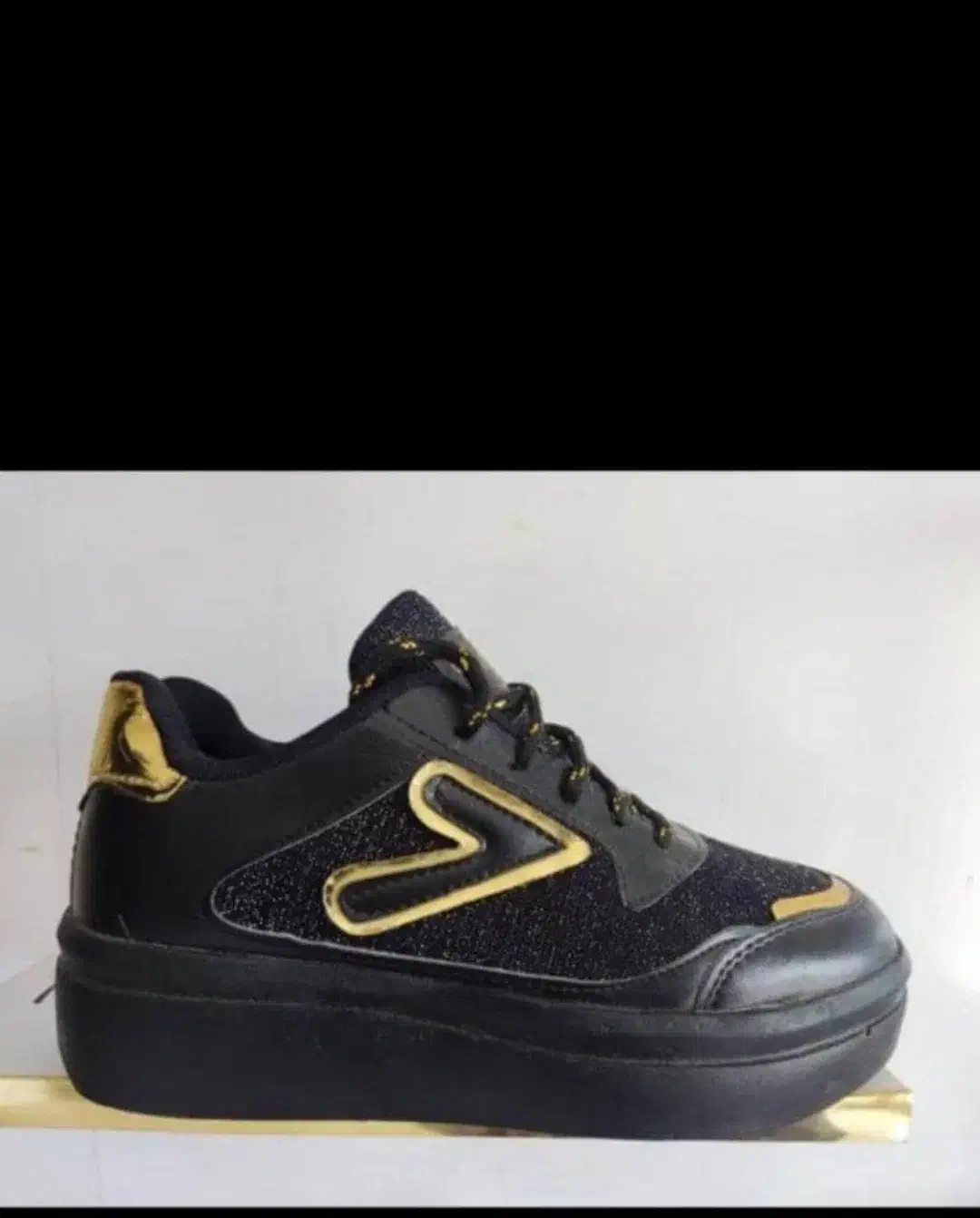 کفش لژدار|کیف، کفش، کمربند|اهواز, ۲۰۰۰واحدی|دیوار