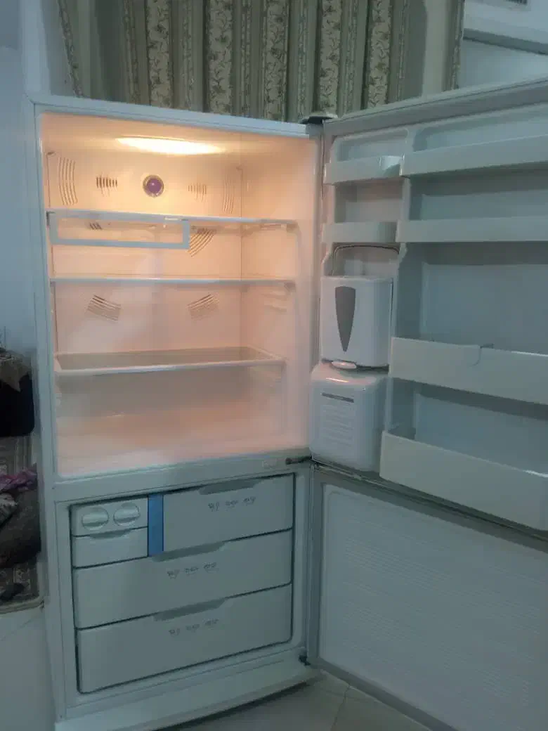 یخچال بدون برفک موتور کره اصل اسنوا سالم خنک.|یخچال و فریزر|کرج, آق تپه|دیوار