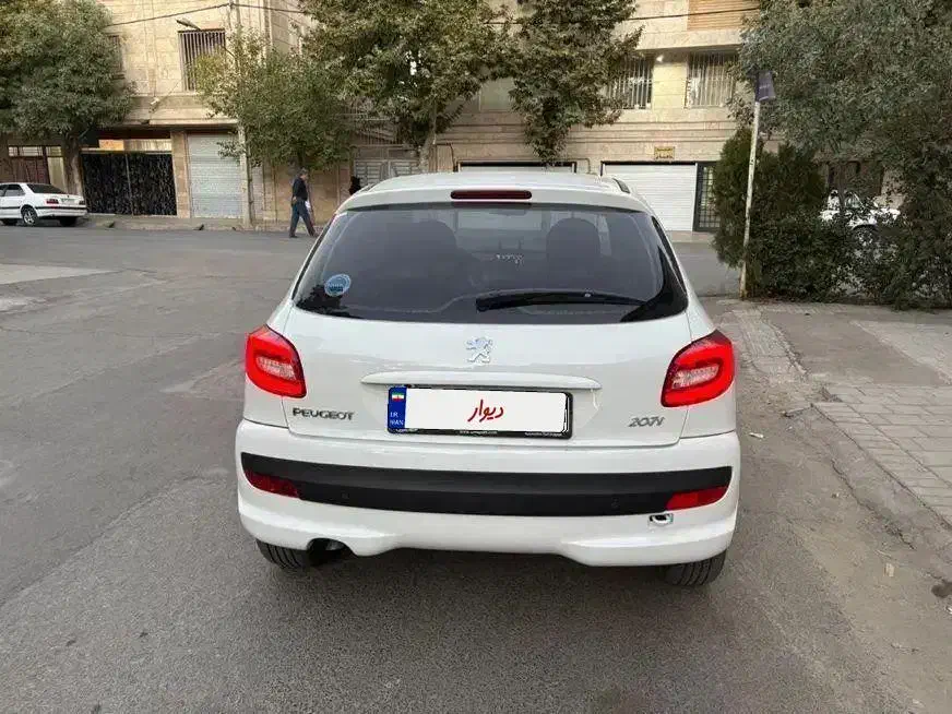 پژو 207i سقف فلزی TU5 1403 اسپرت|خودرو سواری و وانت|ملایر, |دیوار