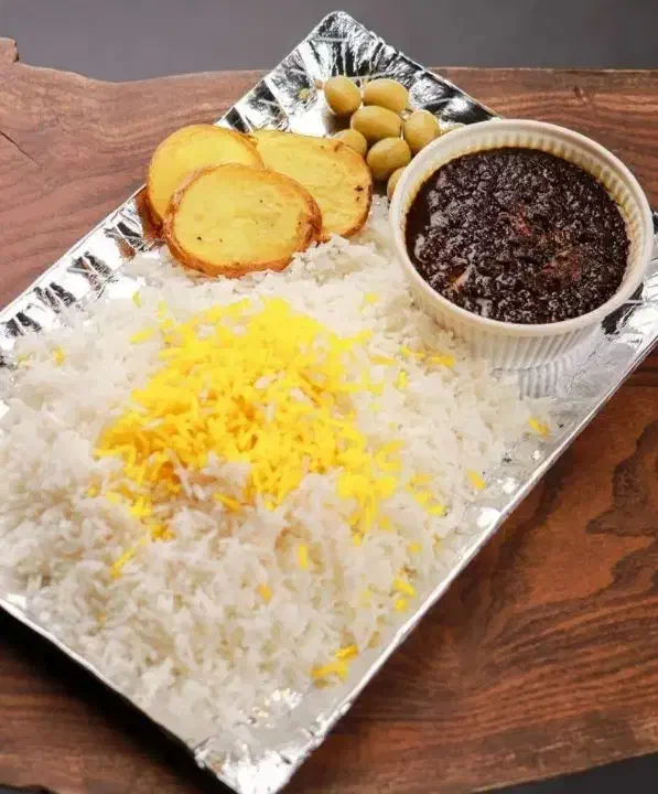 تولید سینی مقوایی به صورت اجرتی|ظروف نگهدارنده، پلاستیکی، یک‌بارمصرف|اصفهان, هزارجریب|دیوار