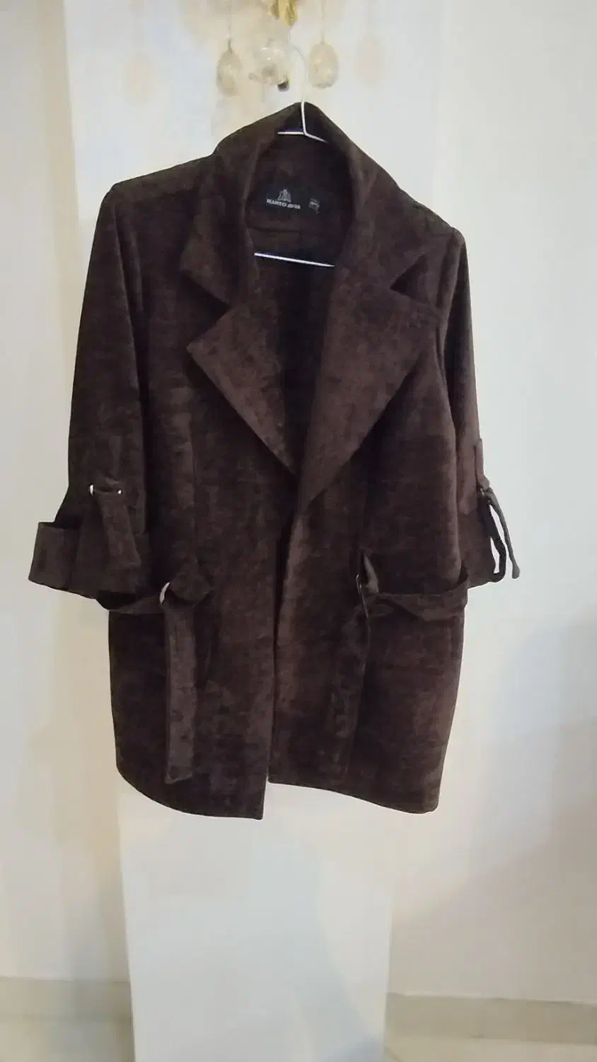 کت مخمل درجه یک قهوه ای رنگ|لباس|اراک, |دیوار