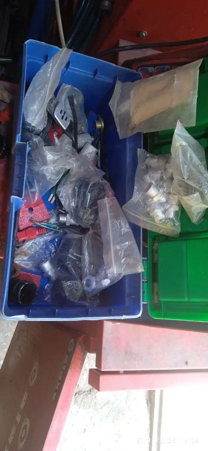 فروش دستگاه انژکتور شور در حد نو با کمد|ابزارآلات|اهواز, فاز ۵ پاداد|دیوار