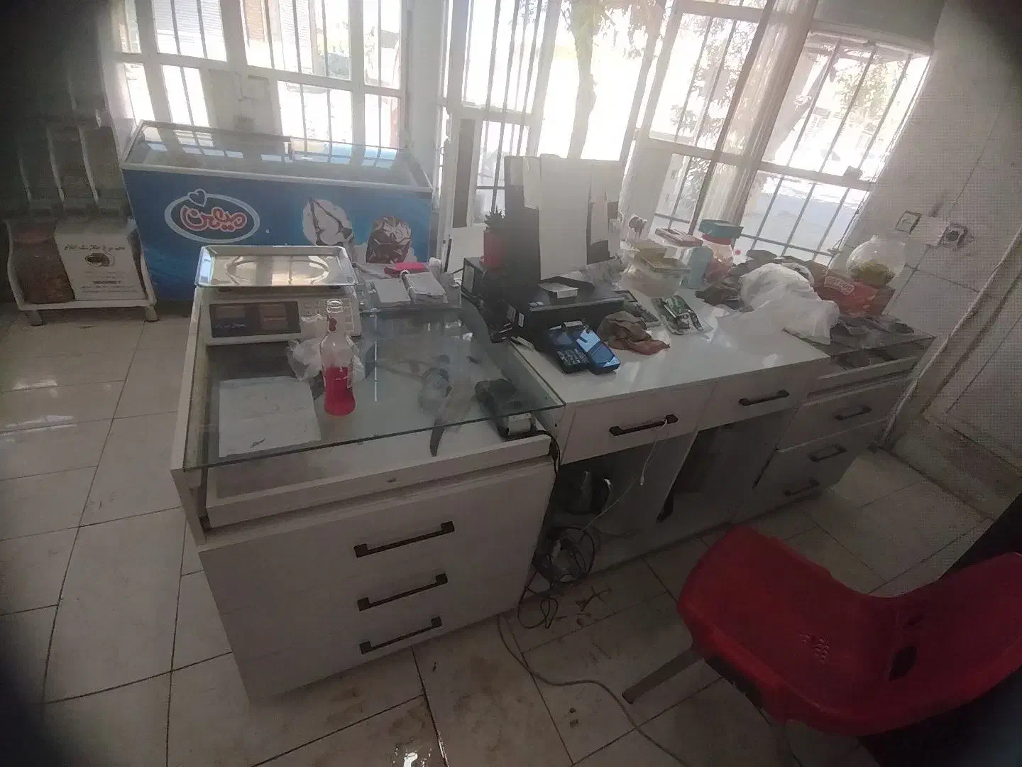 فروشگاه به همراه لوازم|فروشگاه و مغازه|ایلام, |دیوار