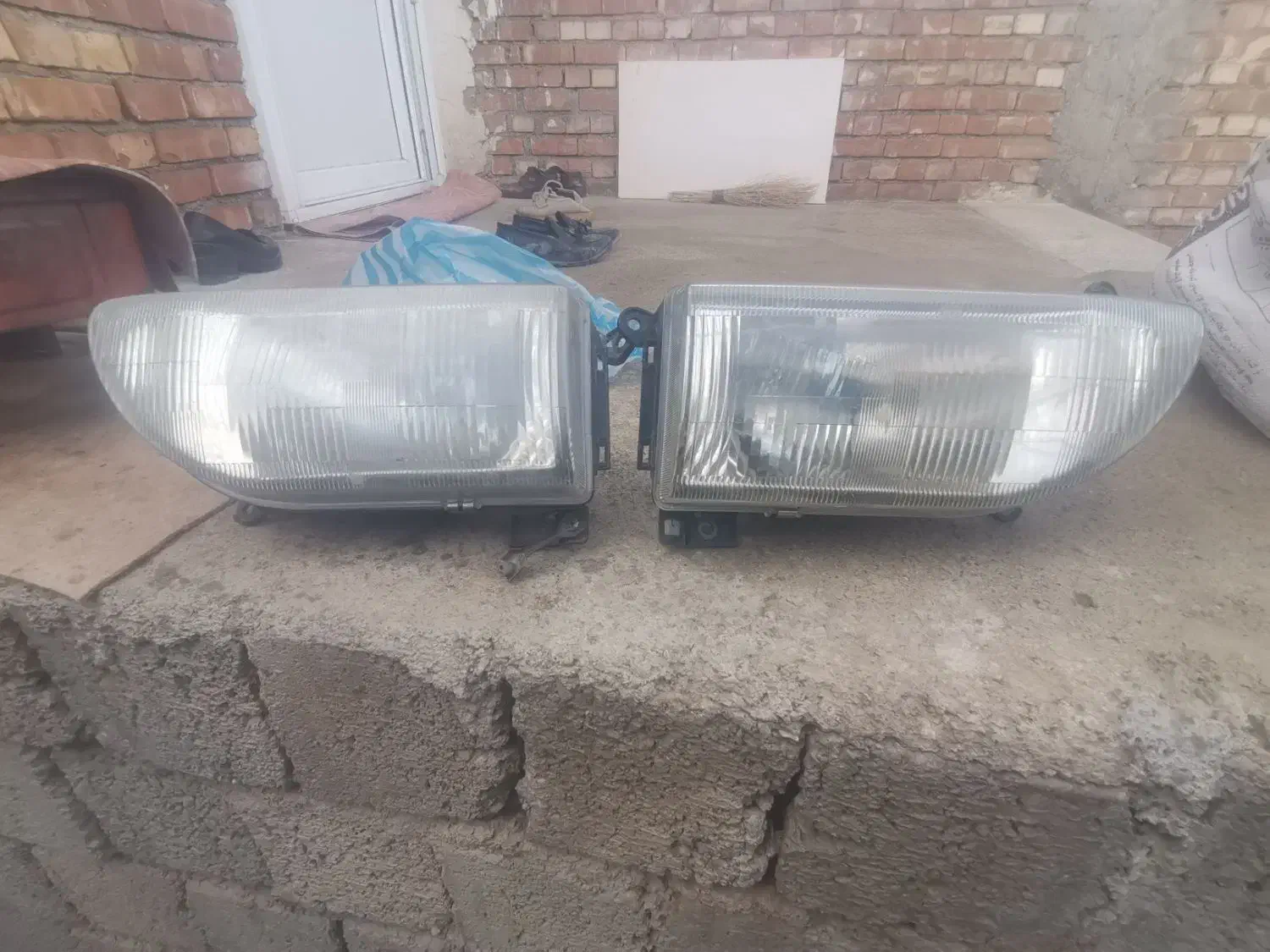دو عدد چراغ جلو پراید|قطعات یدکی و لوازم جانبی|لاجان, |دیوار