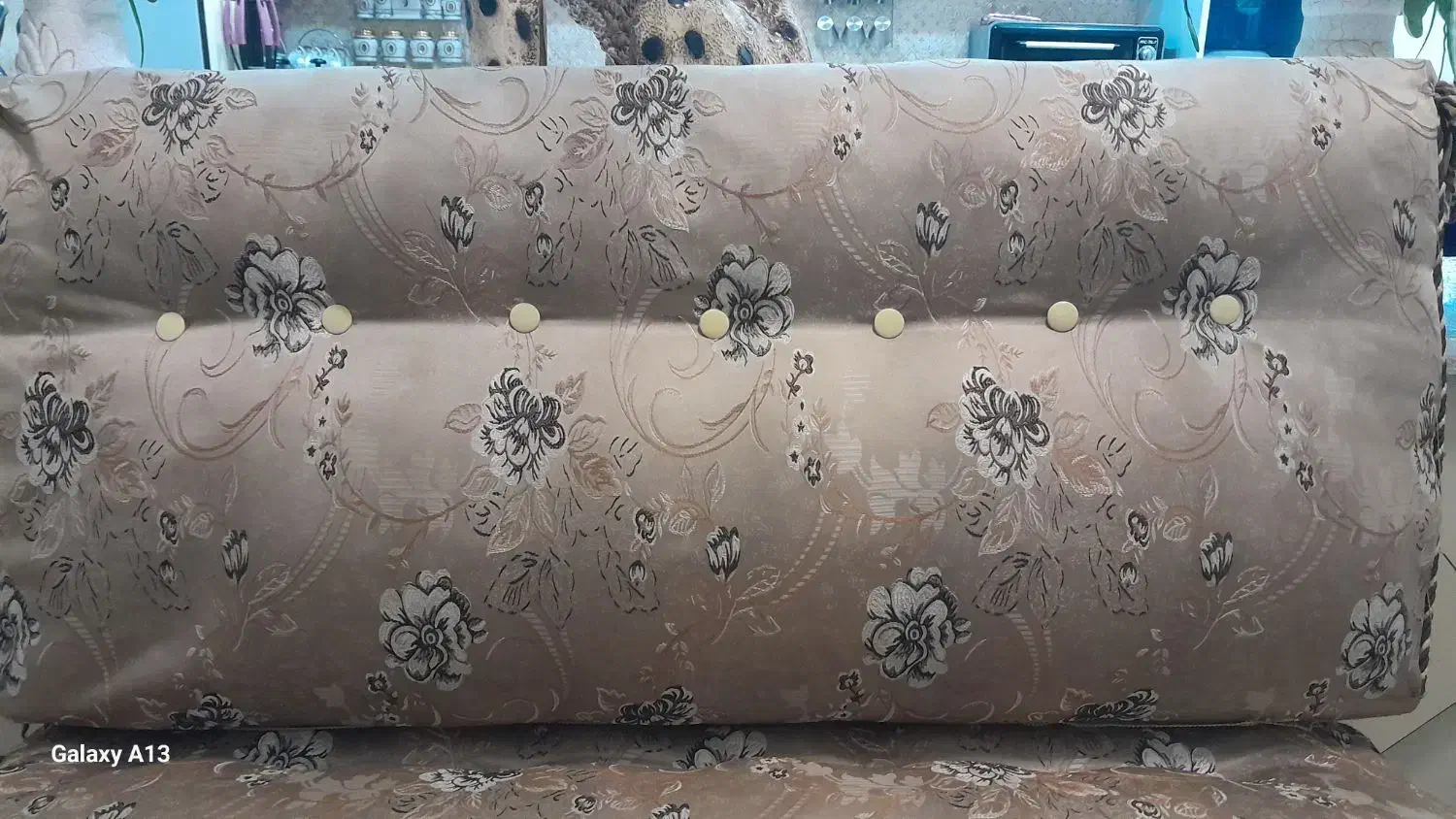 متکا|پشتی|بوشهر, |دیوار