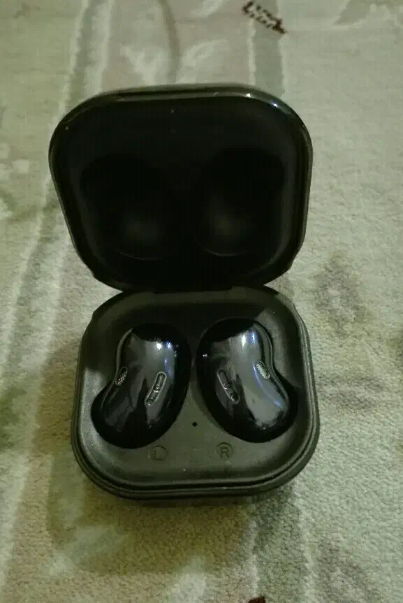 ایرپاد یا هنسفری بلوتوث|پخش‌کننده همراه|کرمانشاه, |دیوار