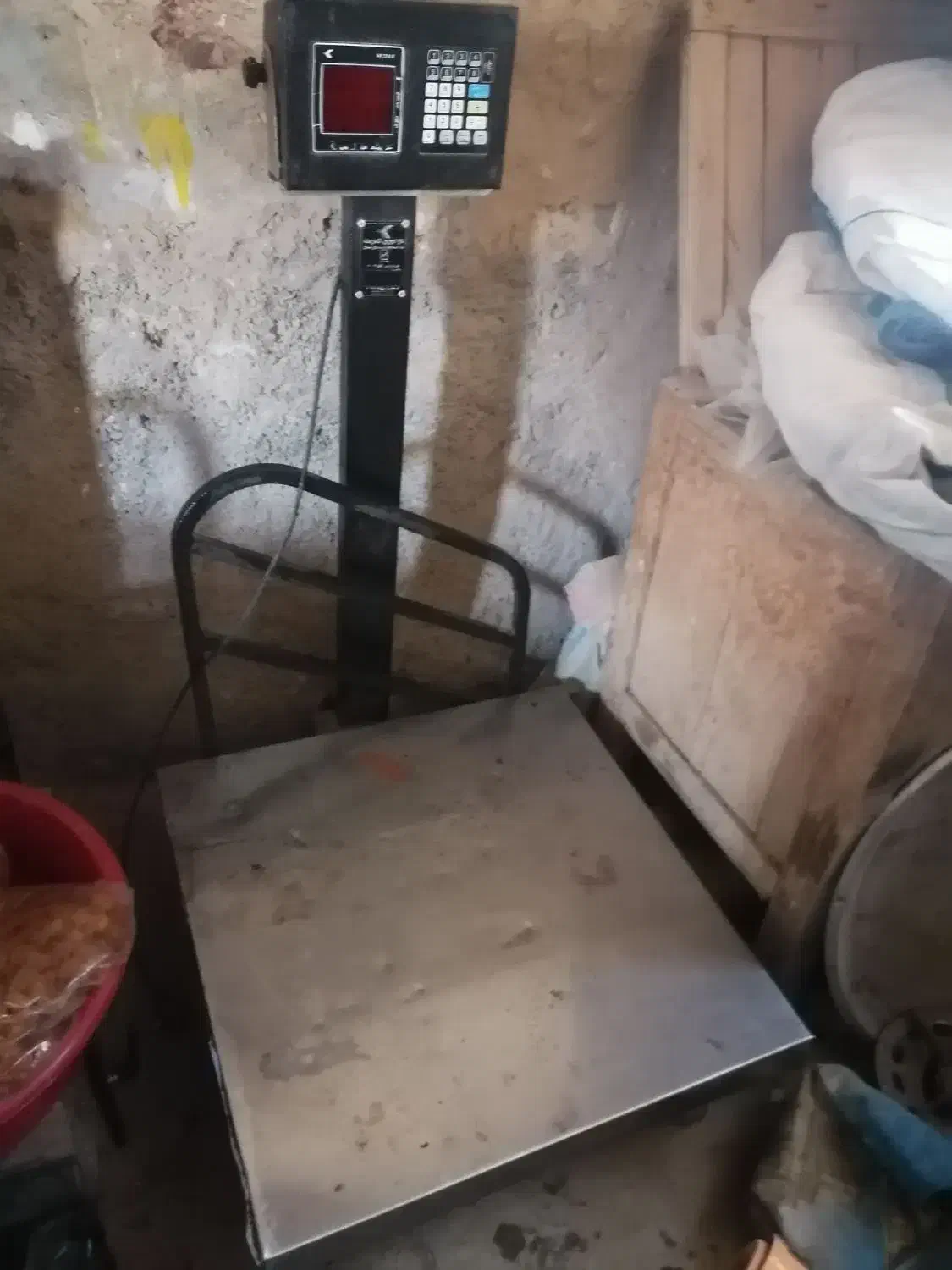 باسکول  دیجیتال ایرانی کارا توزین الکتریک500 ک|فروشگاه و مغازه|زبرخان, |دیوار