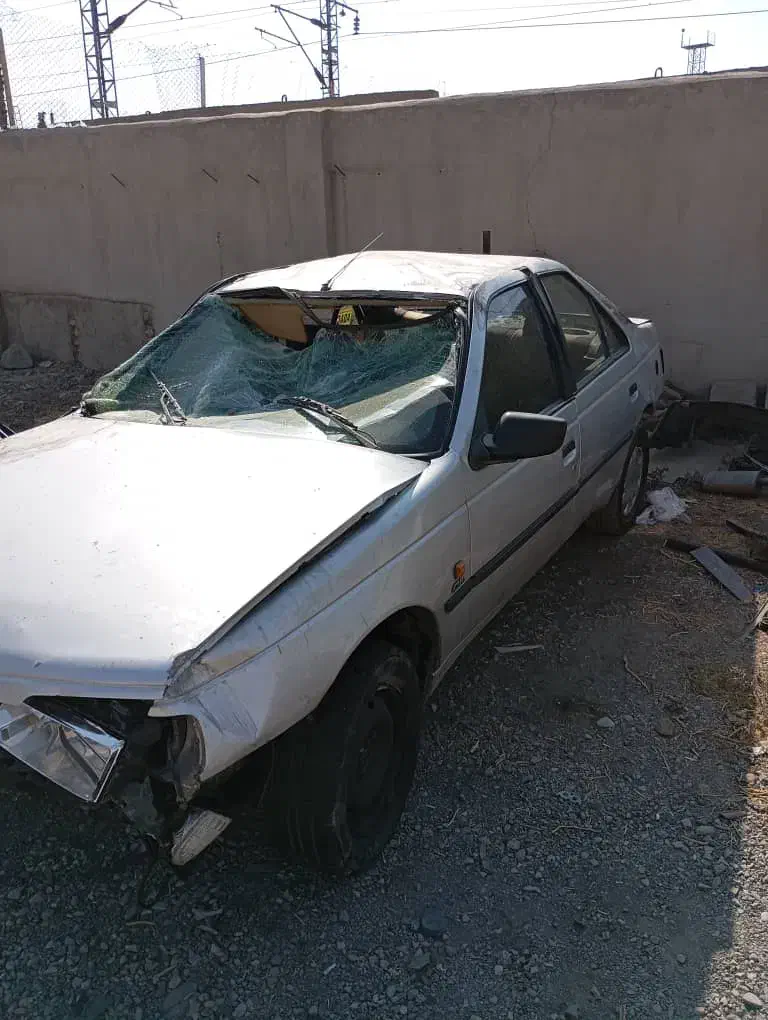 پژو|خودرو سواری و وانت|کرج, شهر صنعتی|دیوار