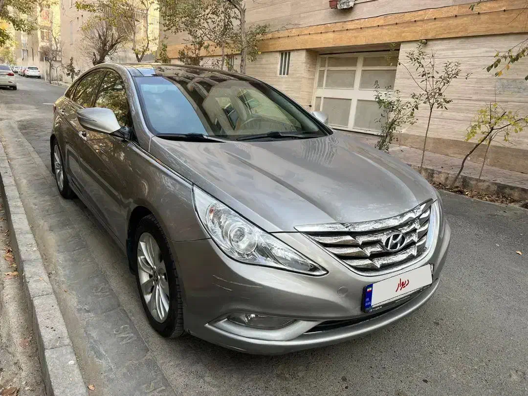 سوناتا YF مدل 2011 خانگی|خودرو سواری و وانت|تهران, شهرآرا|دیوار