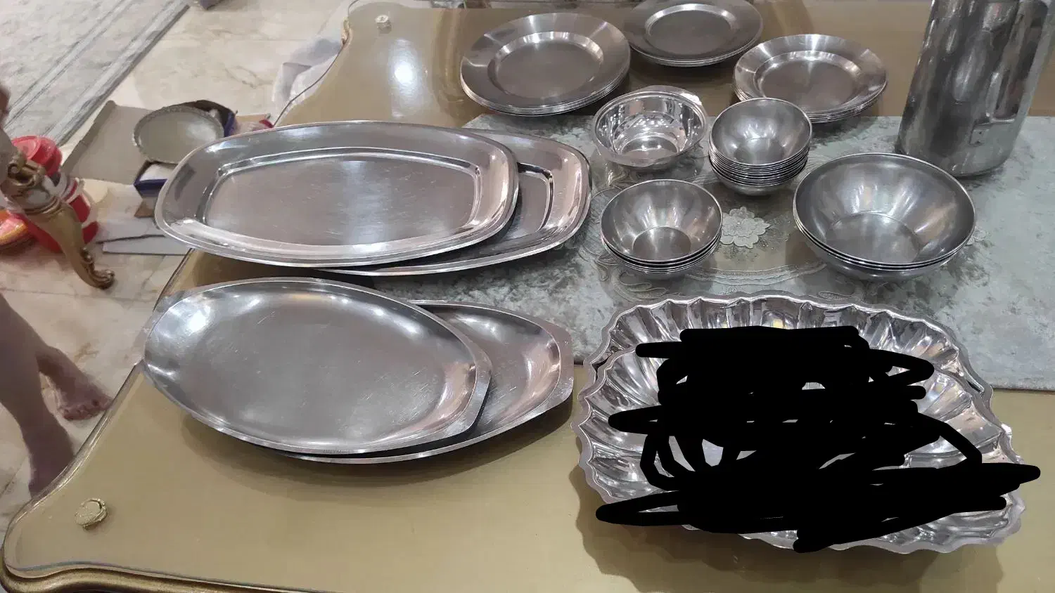 سرویس استیل|ظروف سرو و پذیرایی|قرچک, میرزائی جنوبی|دیوار