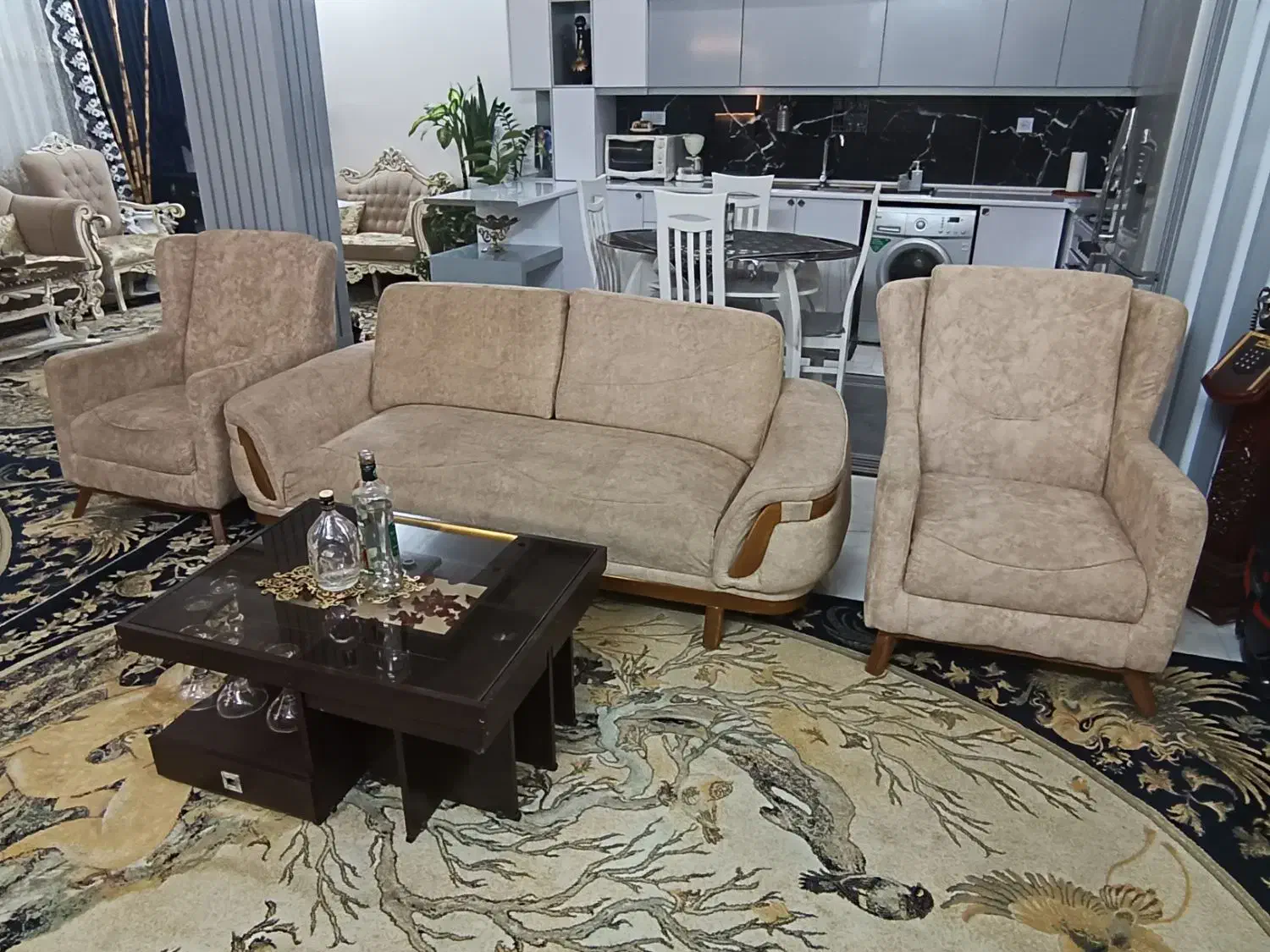 مبل چستر هفت نفره کار تهران|مبلمان خانگی و میز عسلی|تربتحیدریه, بالا ولایت|دیوار