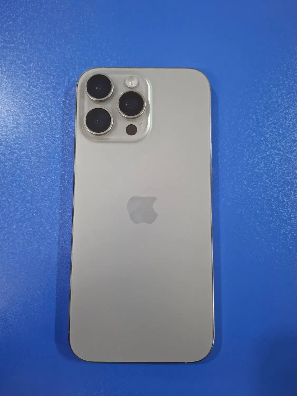 آیفون ۱۶ پرومکس ۲۵۶ در حد نو|موبایل|مشهد, دانشجو|دیوار