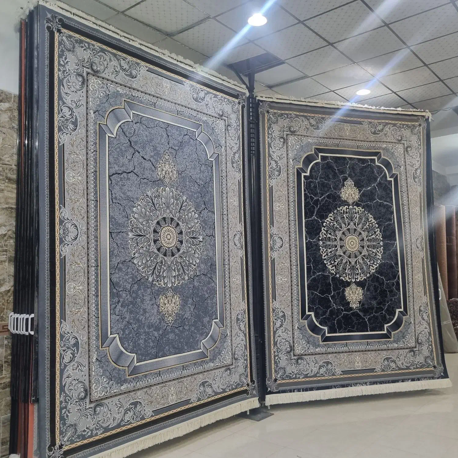 ۹ متری ۷۰۰ شانه|فرش|محمدشهر, همایون ویلا|دیوار