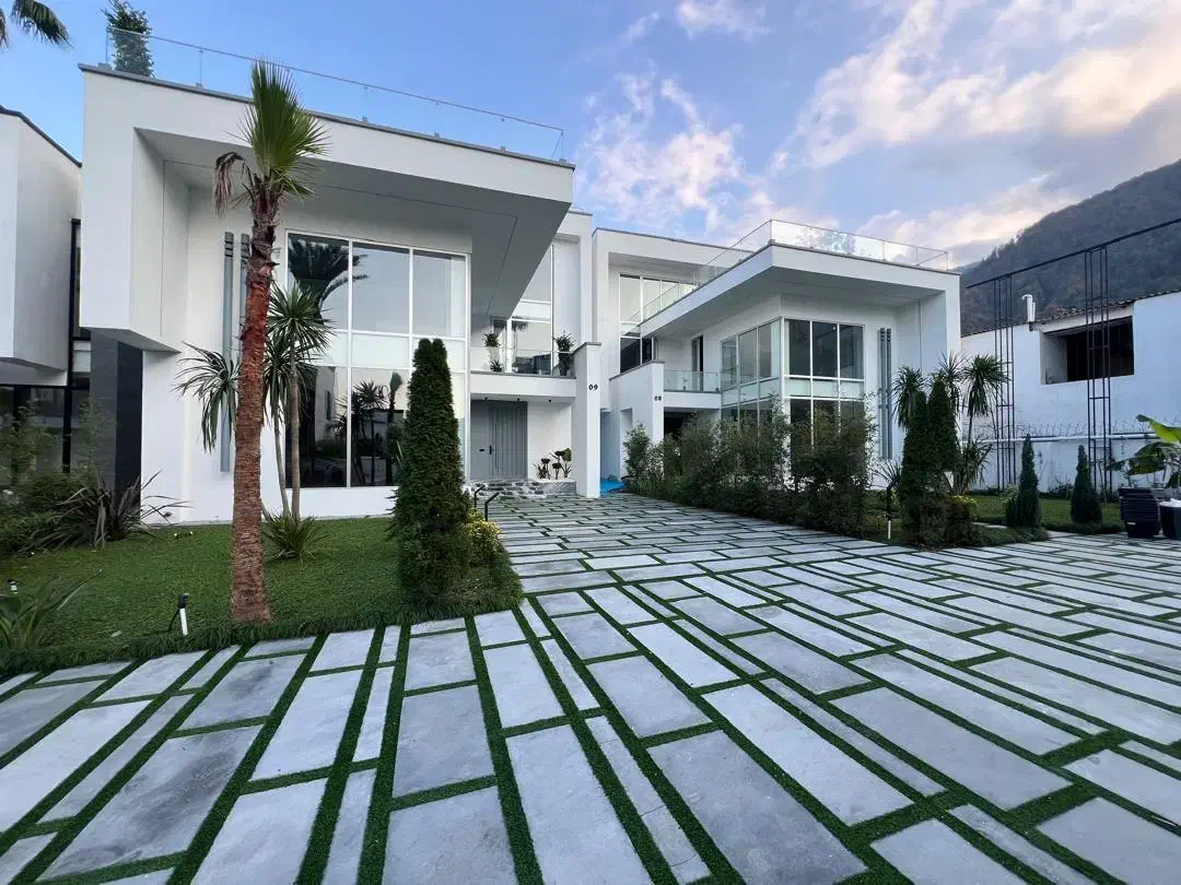 فروش ویلا لاکچری منطقه چلک 400زمین 350بنا|فروش خانه و ویلا|نوشهر, |دیوار