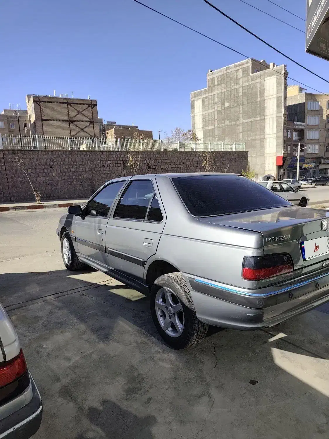 پژوپارس سال ۱۳۹۲|خودرو سواری و وانت|سقز, |دیوار