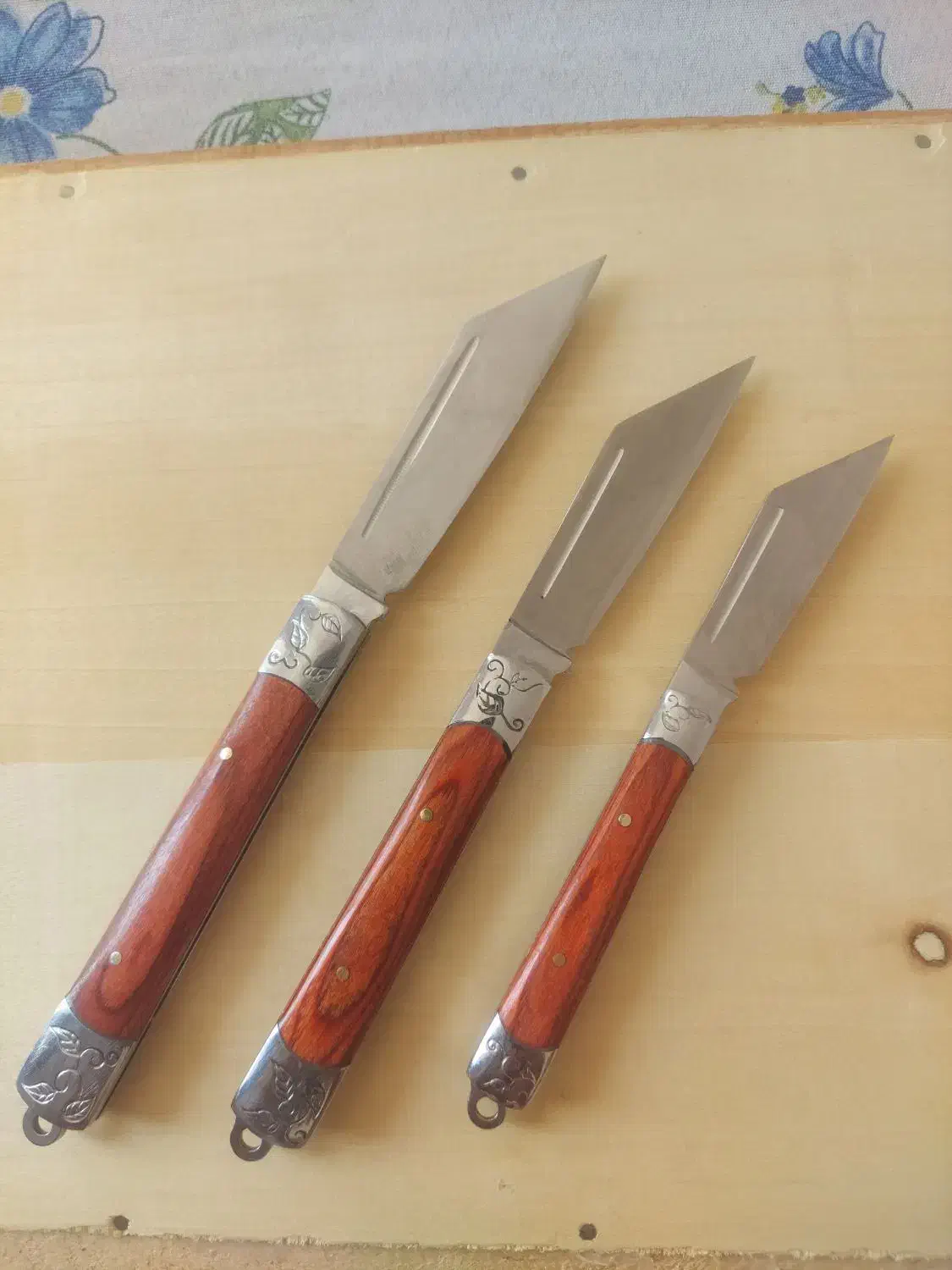 چاقو ترک اصل|کوهنوردی و کمپینگ|جهرم, |دیوار