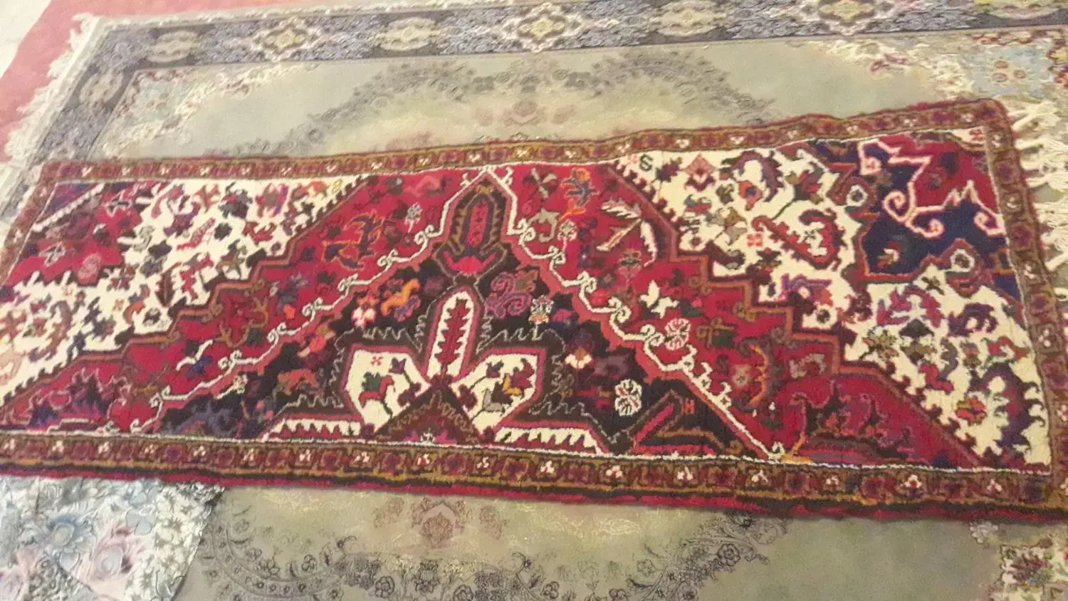 کناره دستباف نو هست دستباف خودمونه|فرش|تهران, قیطریه|دیوار