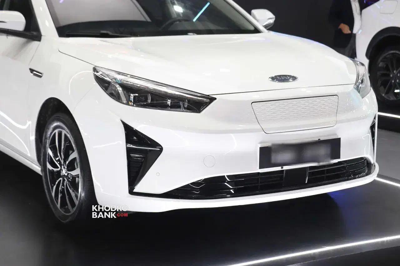 جک پلاس برقی کی ام سیkmc j7 بدون خط و خش صفر|خودرو سواری و وانت|تهران, فردوس|دیوار