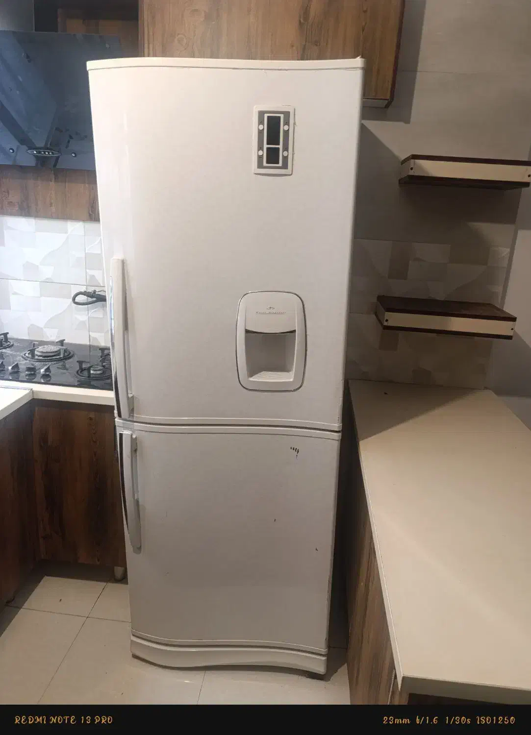 مقداری لوازم خانه|لوستر و چراغ آویز|فردیس, قریشی|دیوار