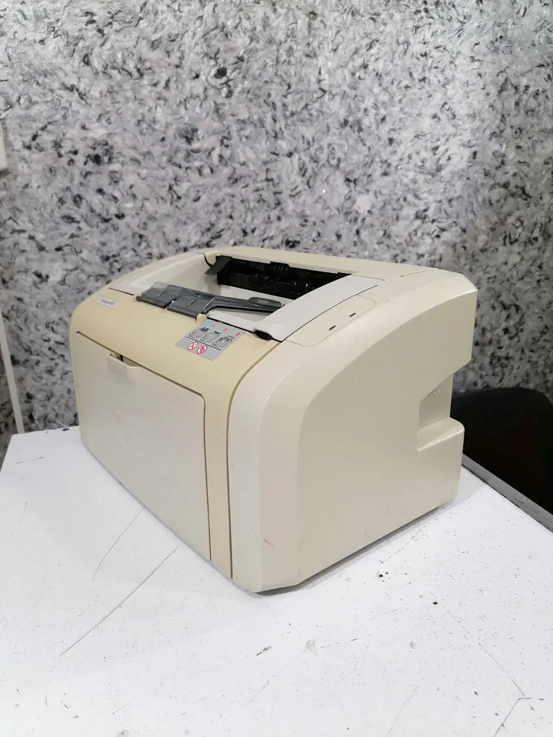 پرینتر لیزری HP 1018|پرینتر، اسکنر، کپی، فکس|ایلام, |دیوار