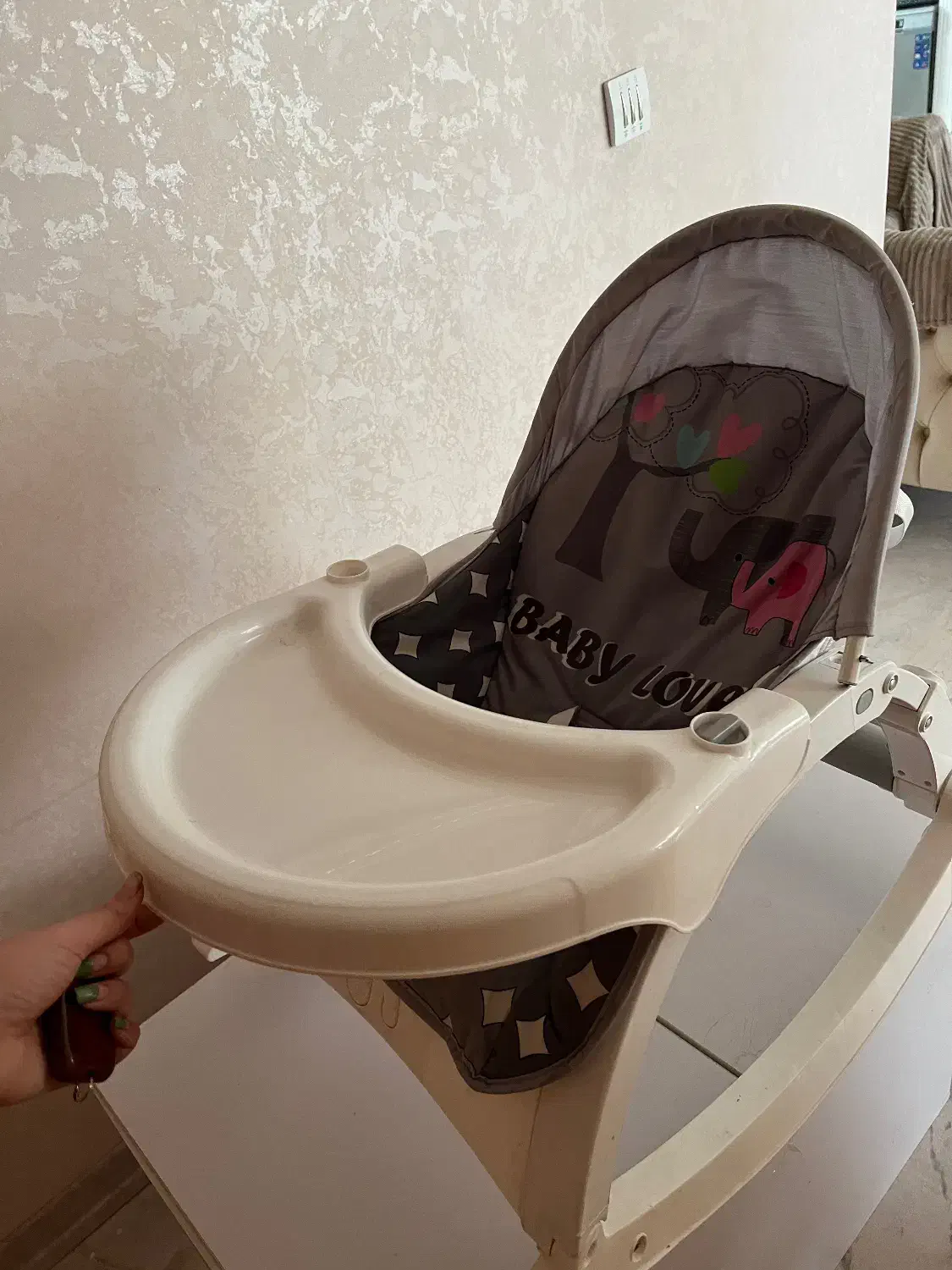 صندلی غذا و واکر (کمک راه رفتن)کودک|کالسکه و لوازم جانبی|کرمان, |دیوار