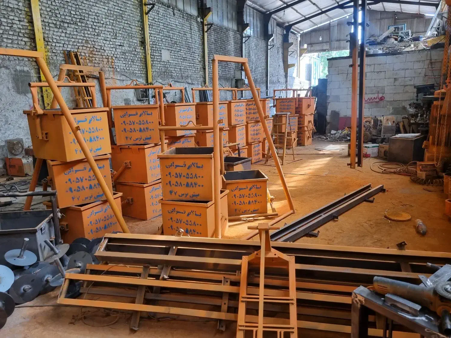 بالابر ساختمانی آکبند با گارانتی مادام و العمر|ماشین‌آلات صنعتی|مشهد, توس (بلوار توس)|دیوار