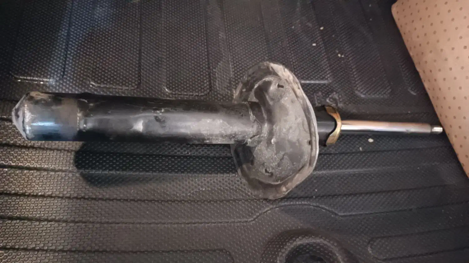 کمک فنر ۲۰۷|قطعات یدکی و لوازم جانبی|پردیس, فاز ۱|دیوار