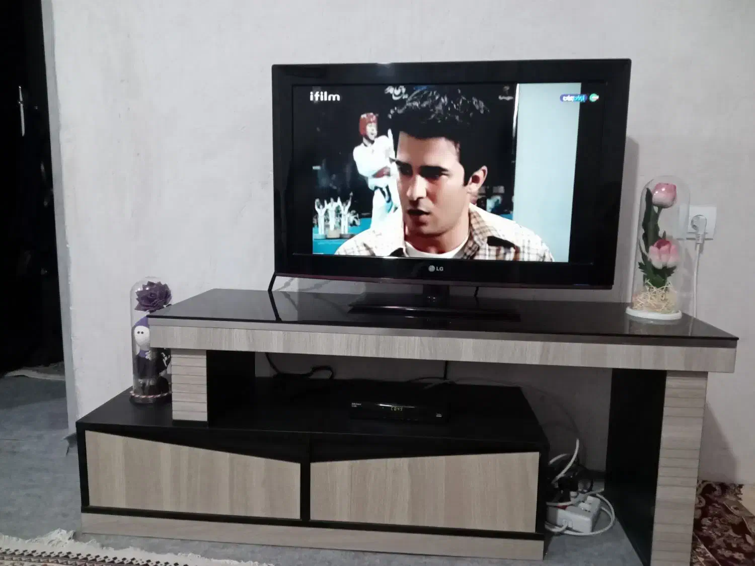 تلویزیون ال جی ۳۲اینج|تلویزیون و پروژکتور|سنندج, |دیوار