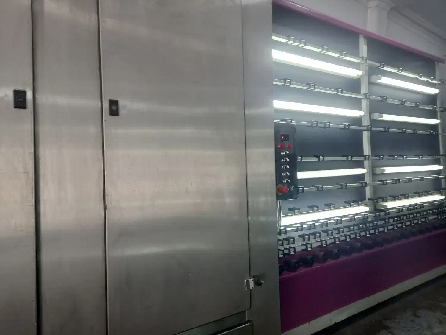 دستگاه خط کامل شستشو و پرس شیشه دوجداره|ماشین‌آلات صنعتی|سلمان‌شهر, |دیوار