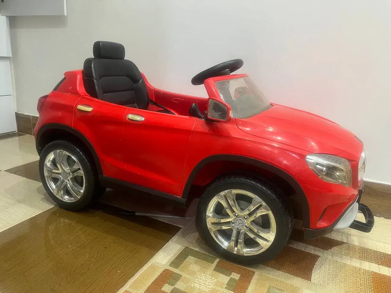 ماشین شارژی -Benz GLA-Class (اورجینال کولردار)|اسباببازی بچه|کاشمر, |دیوار
