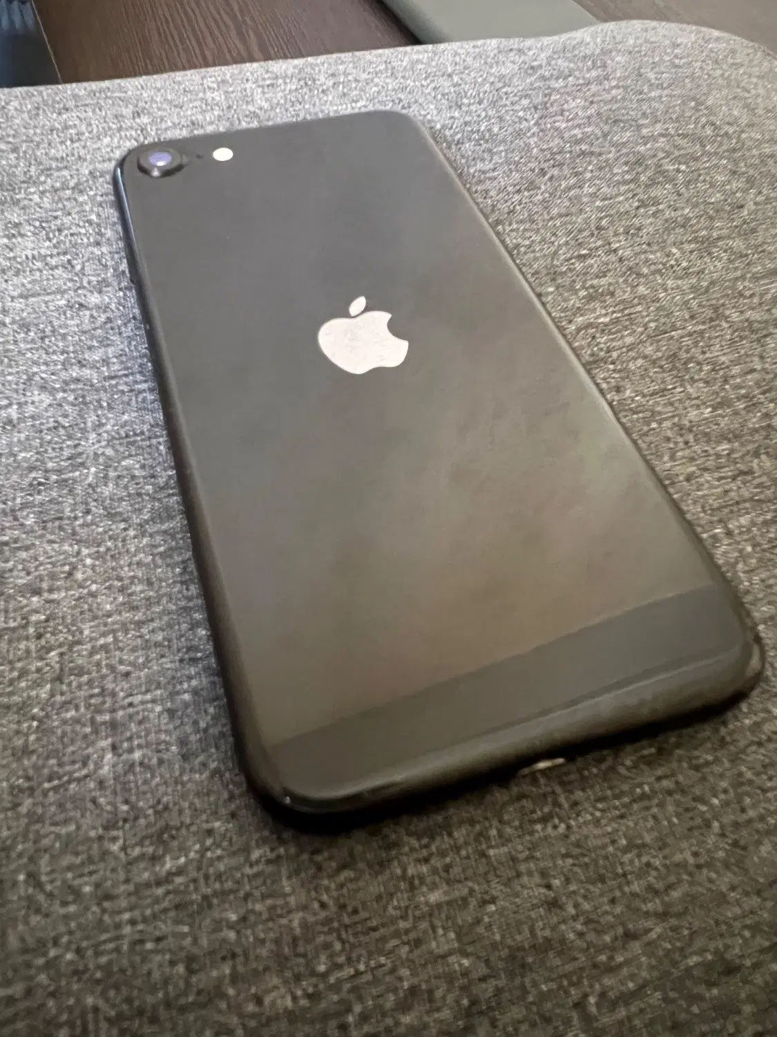 آیفون iPhone SE 2020 128GB LLA|موبایل|شیراز, گلدشت معالیآباد|دیوار