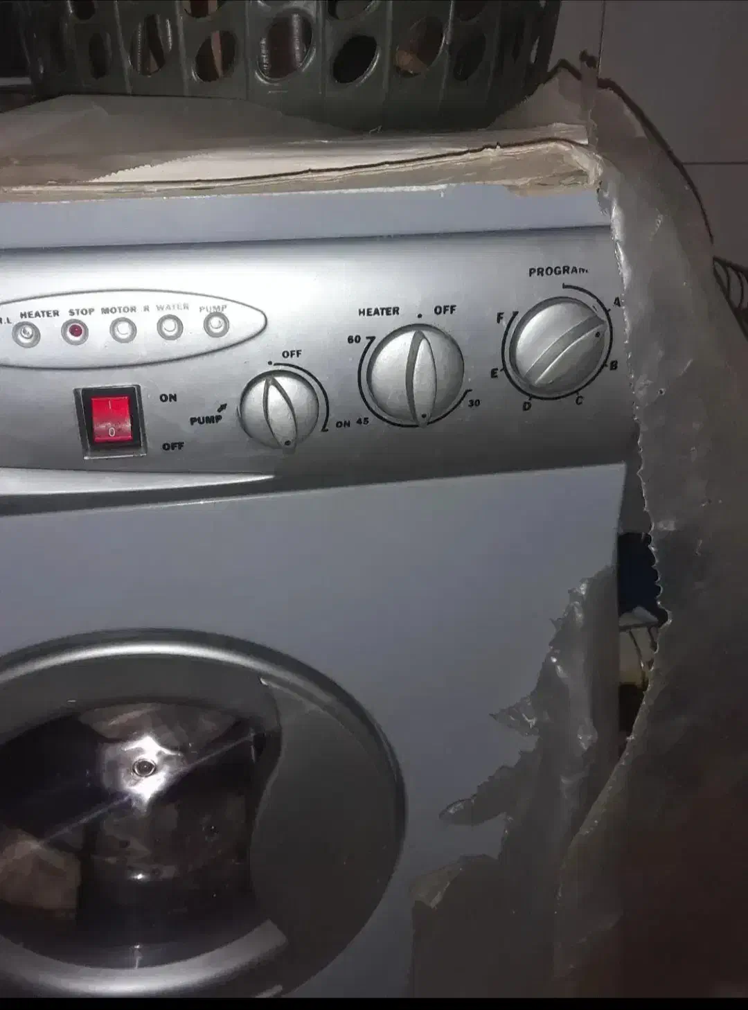 ماشین لباسشویی،تمام اتوماتیک،کاملا آکبند|ماشین لباسشویی و خشک‌کن لباس|گرمسار, |دیوار