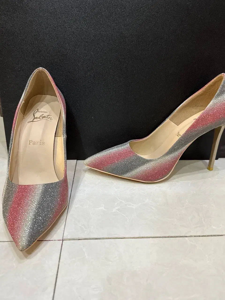 کفش زنانه سایز ۴۰ تکی|کیف، کفش، کمربند|کیش, |دیوار